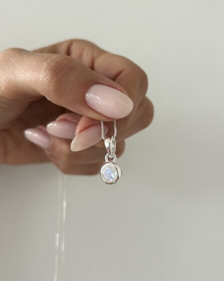 Colgante dije piedra de la luna plata 925