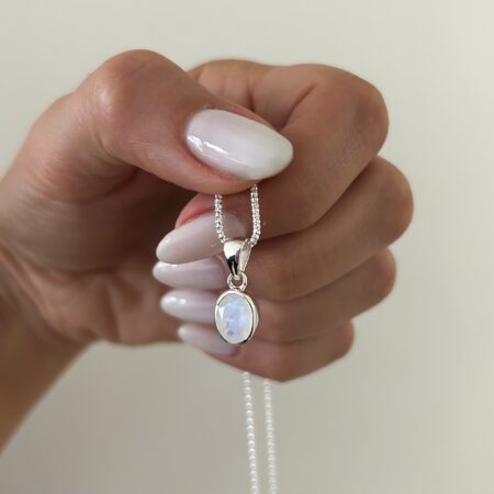 Colgante ovalado piedra luna plata 925