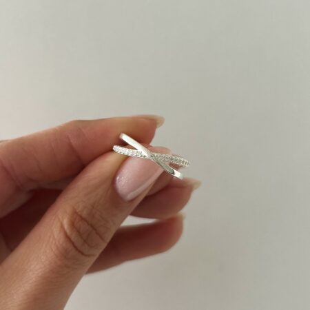 Anillo cruzado cubic plata 925